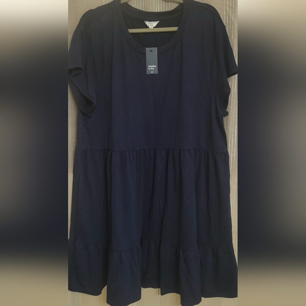 Crown & Ivy dress